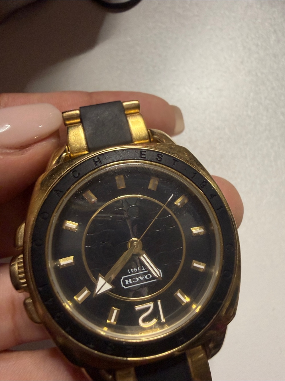 Coach Black and Gold Round Women's Watch - Picture 7 of 7
